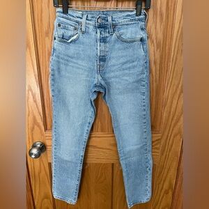 Levi's 501 S Women's Jeans - Size 24x28